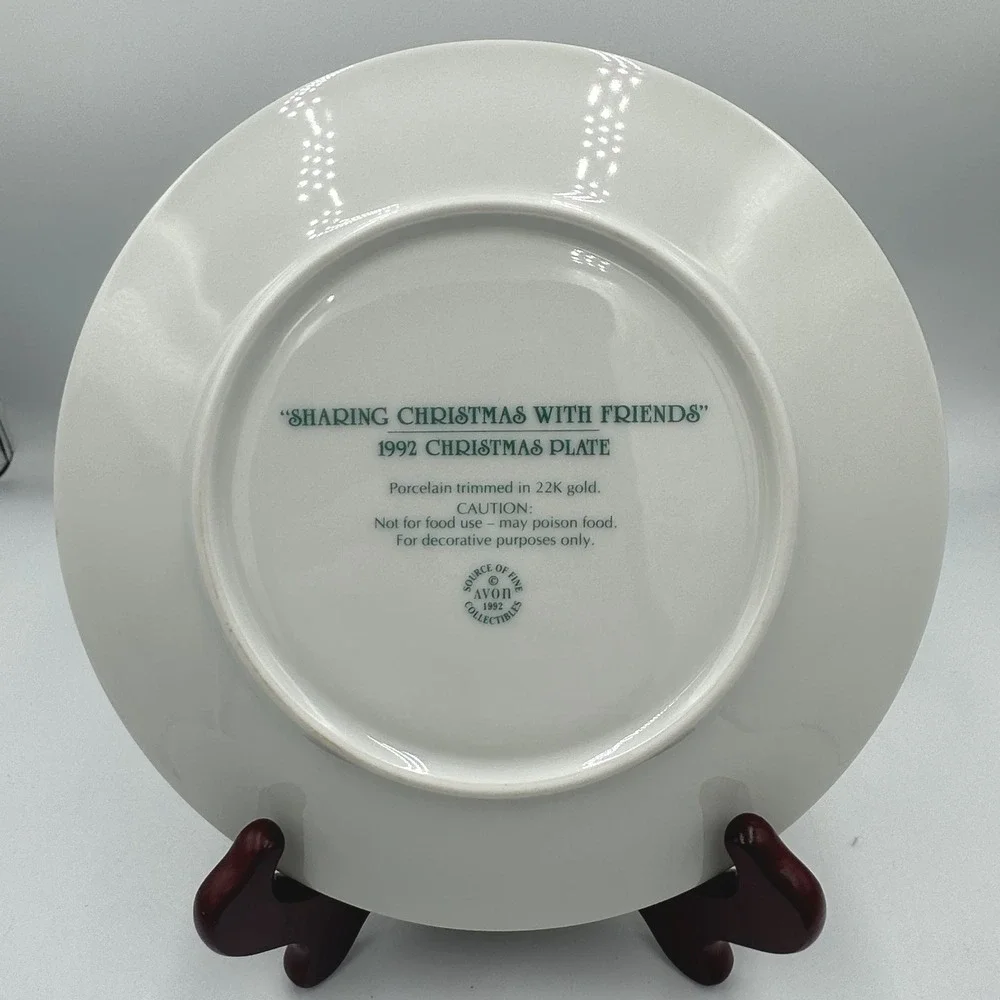 Vtg Avon 1992 Christmas Plate Sharing Christmas w Friends Peggy Toole 22K Gold